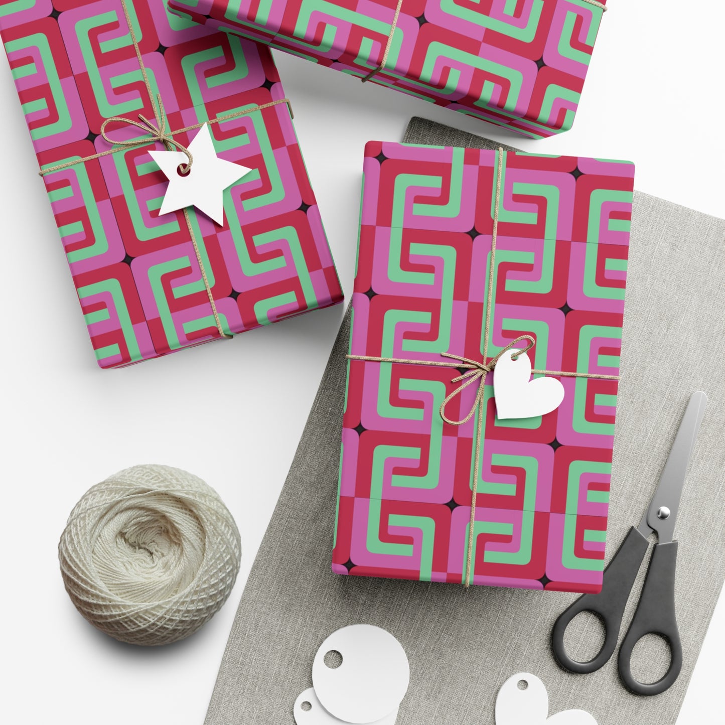Retro Gift Wrapping Papers