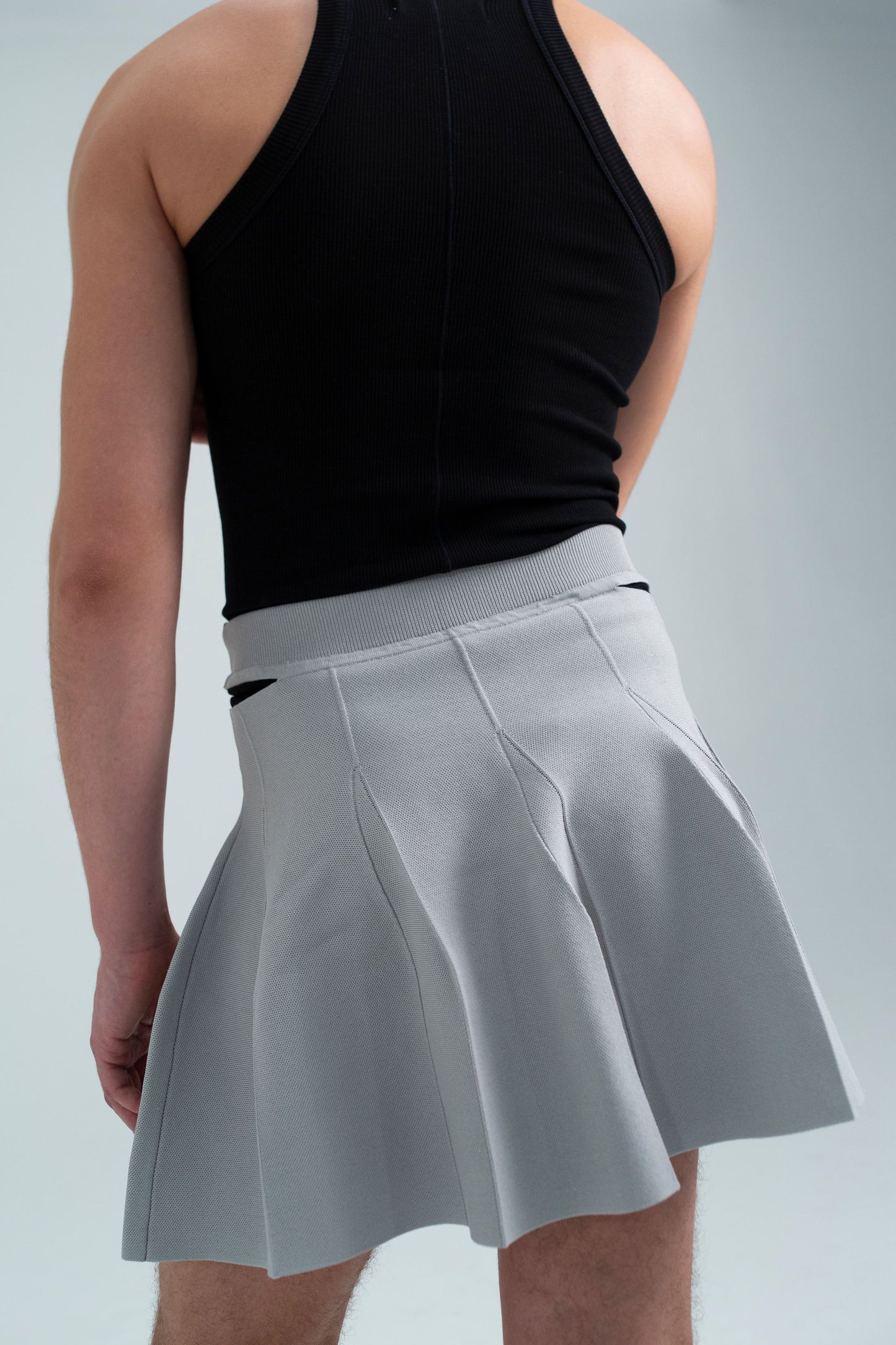FANG: Knitted Skirt with Slits